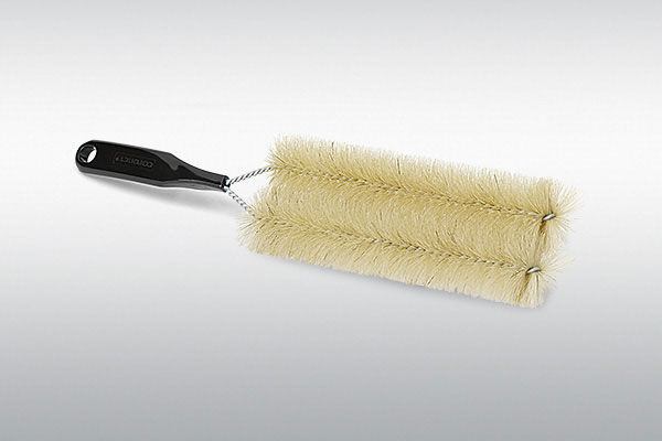 Abbildung Heizkörper & gedrehte Bürsten Nölle Profi Brush